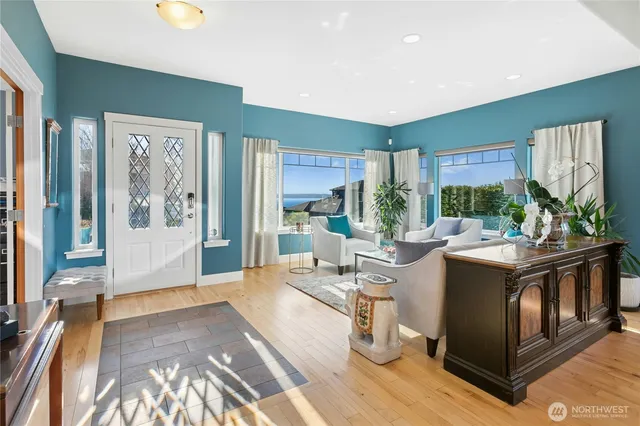 $1,450,000 | 218 South 210th Street, Des Moines, WA 98198