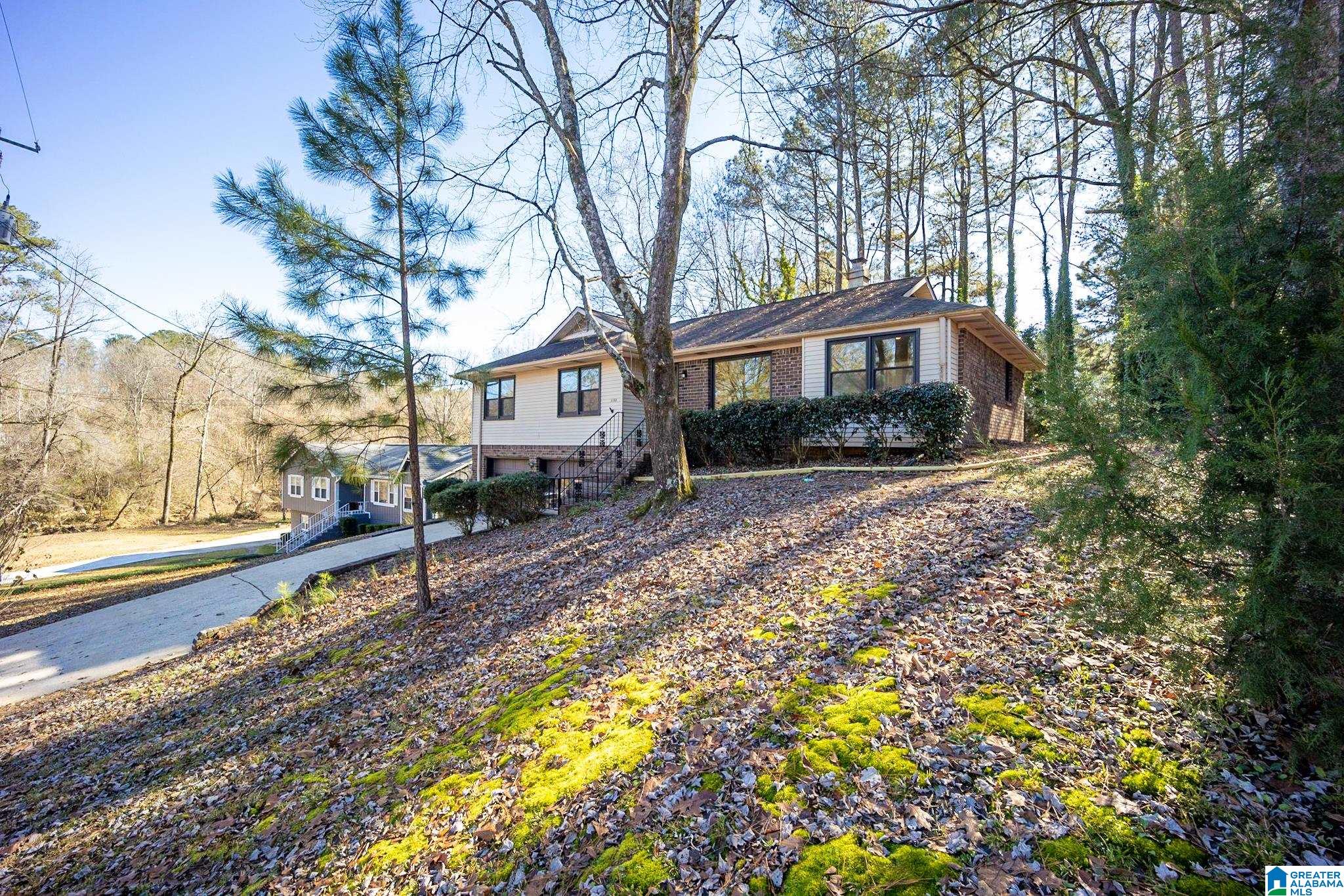 3500 Ridgecrest Drive Birmingham, AL 35216 - Photo 3 of 40