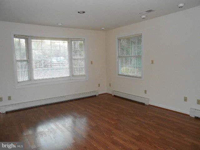 10618 Old Colchester Road Lorton, VA 22079 - Photo 22 of 30 Bedroom (Master)