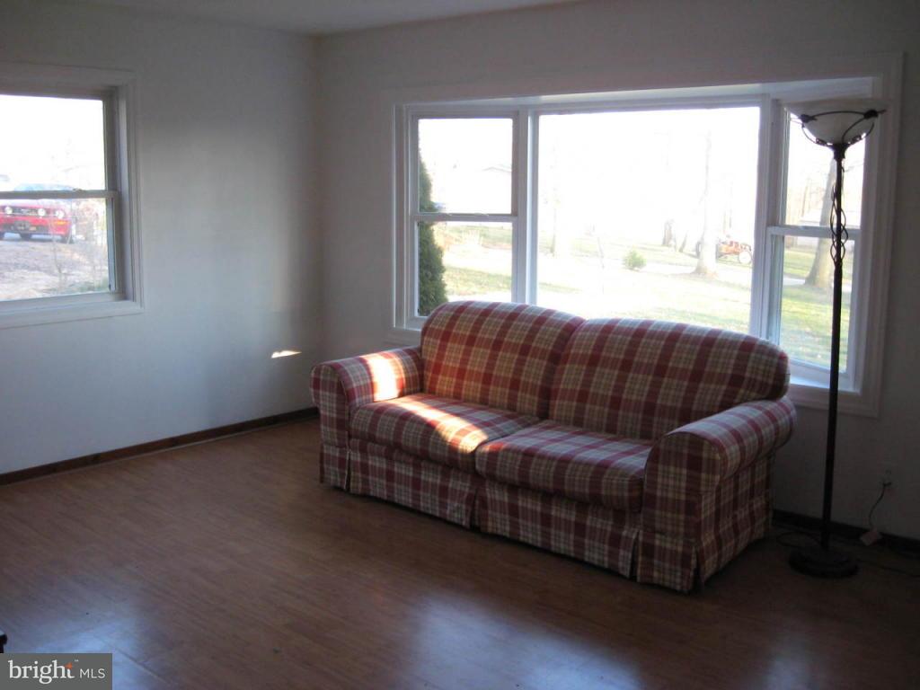 152 Groff Road Quarryville, PA 17566 - Photo 2 of 8 Gallery Image 2