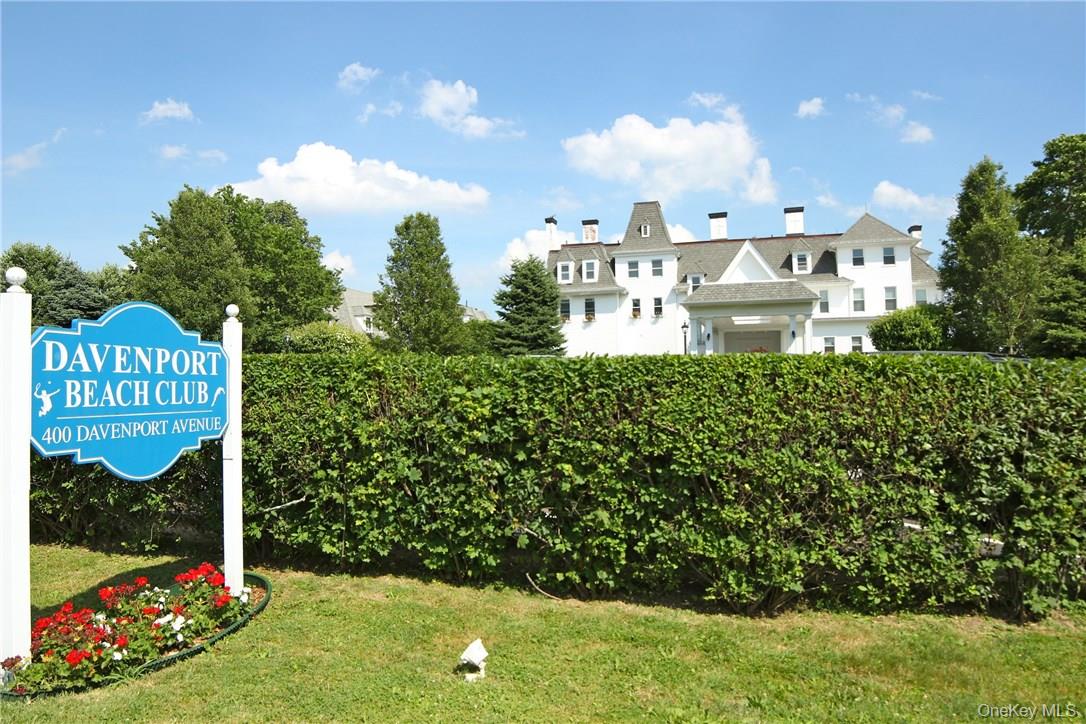 175 Huguenot Street, Unit 1405 New Rochelle, NY 10801 - Photo 20 of 20 a view of a house with a backyard and garden