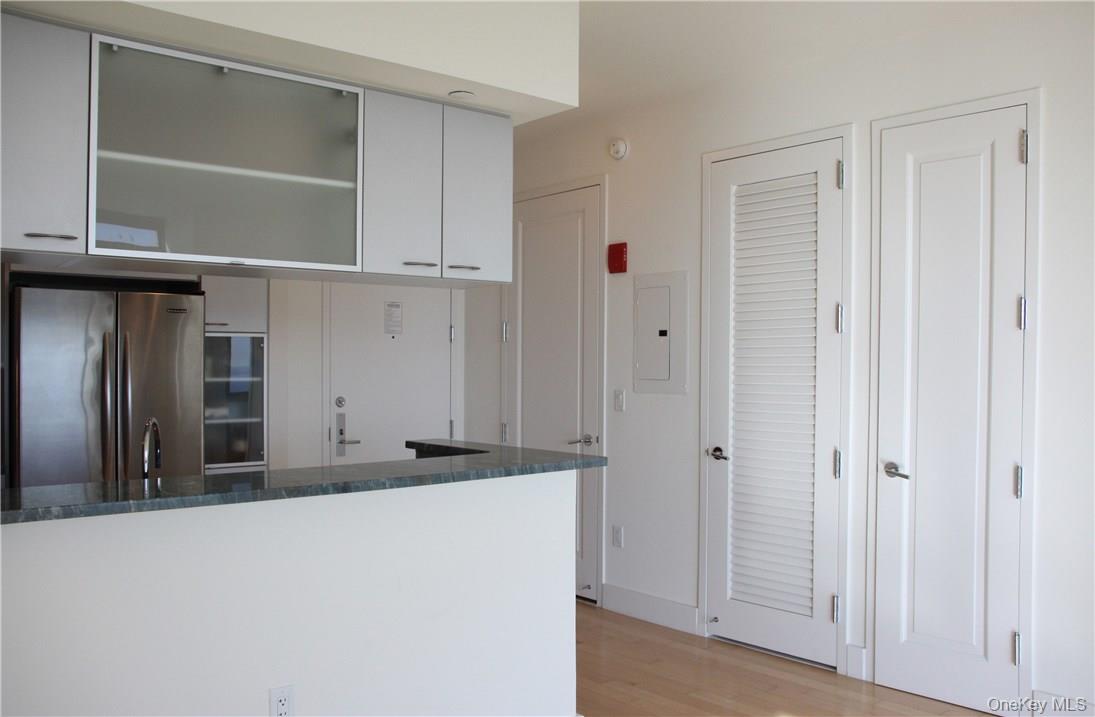 175 Huguenot Street, Unit 1405 New Rochelle, NY 10801 - Photo 3 of 20 a view of an empty room