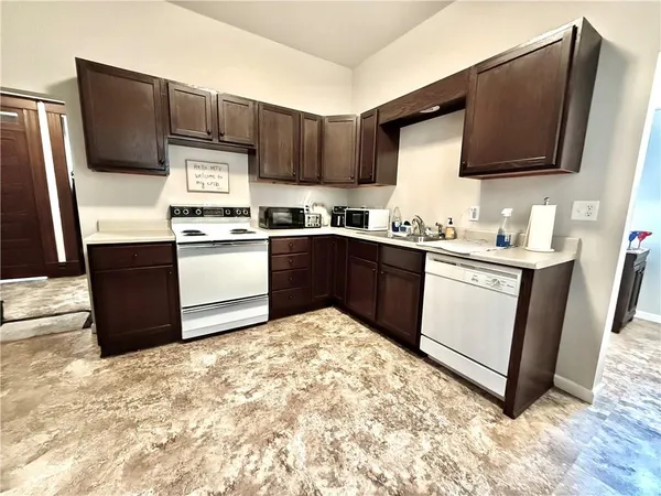 $225,000 | 421 South Main Street, Maryville, MO 64468