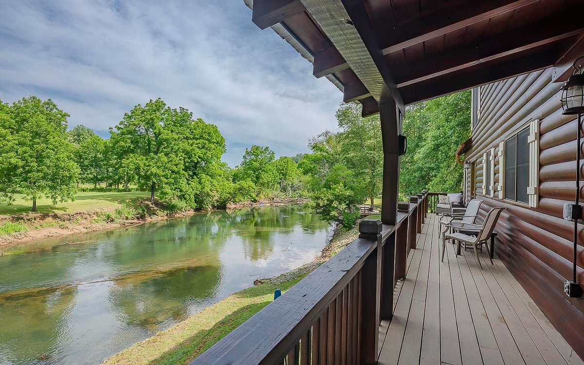 946 Fish Trap Road Mineral Bluff, GA 30559 - Photo 1 of 1 Main View