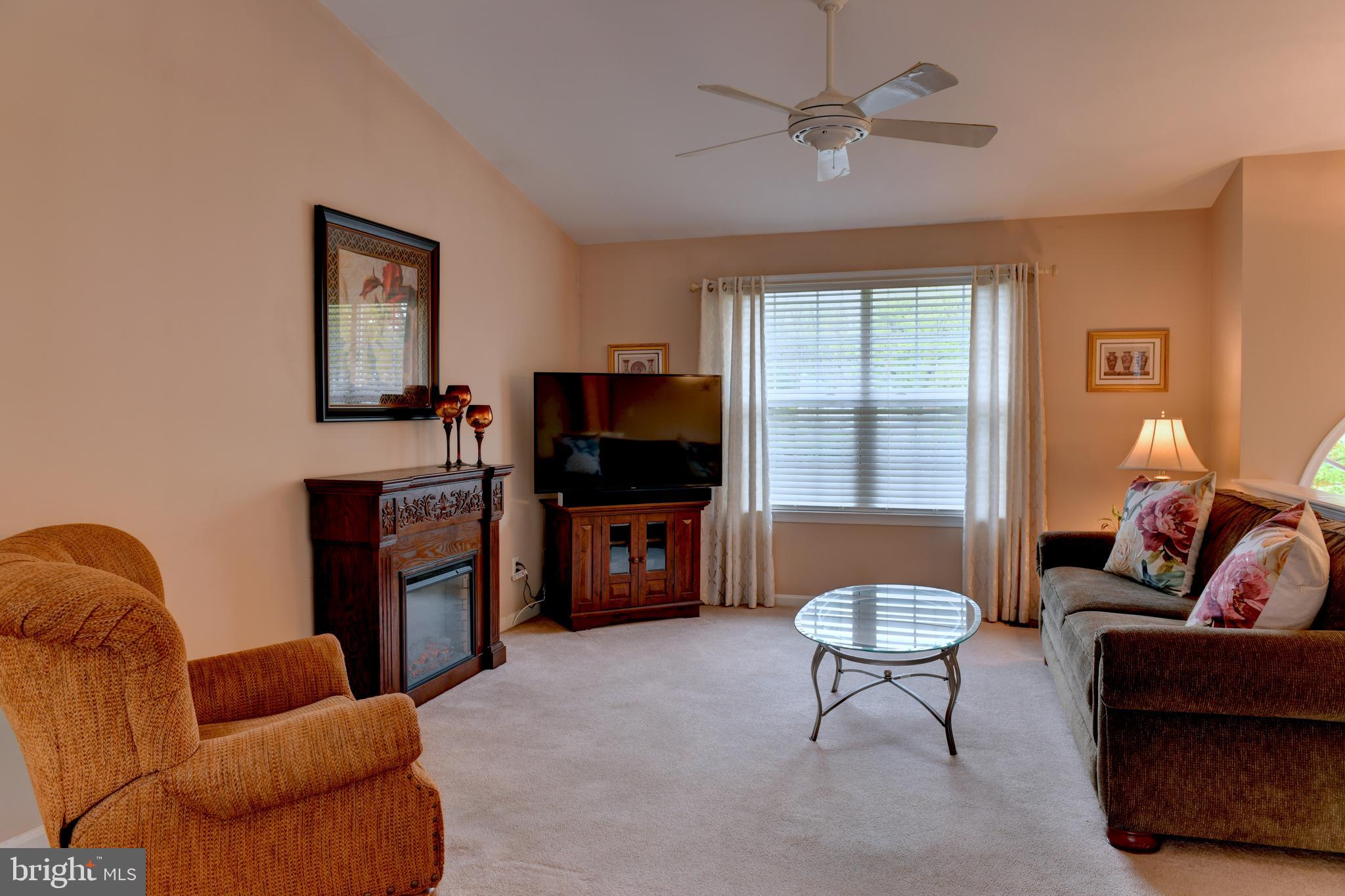 1576 Ritchie Drive Edgewater, MD 21037 - Photo 11 of 38 Gallery Image 11