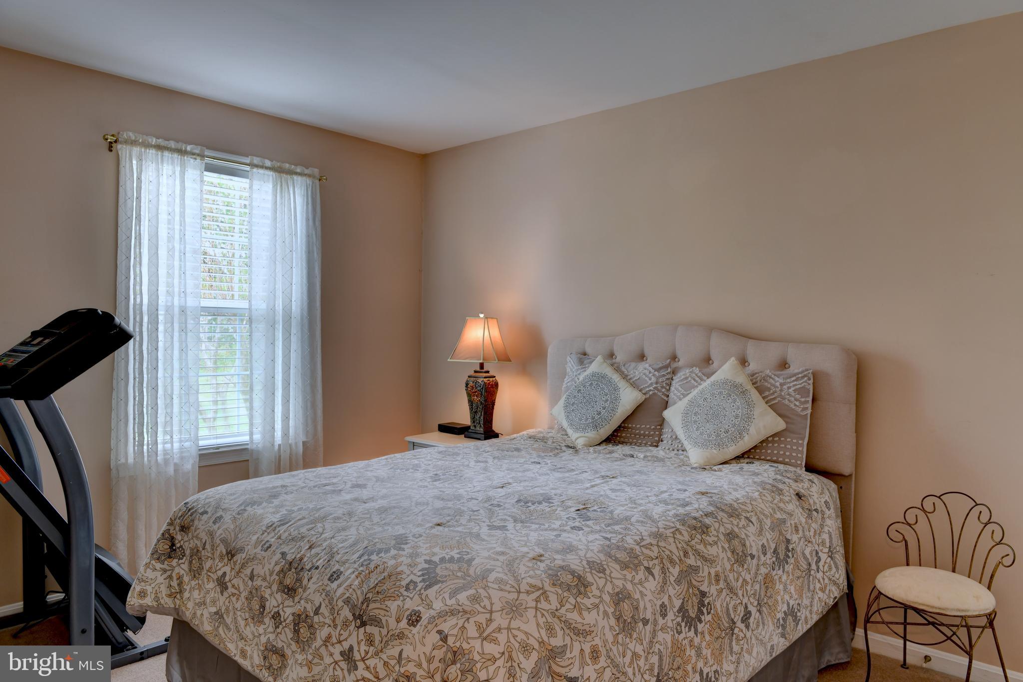 1576 Ritchie Drive Edgewater, MD 21037 - Photo 15 of 38 Gallery Image 15