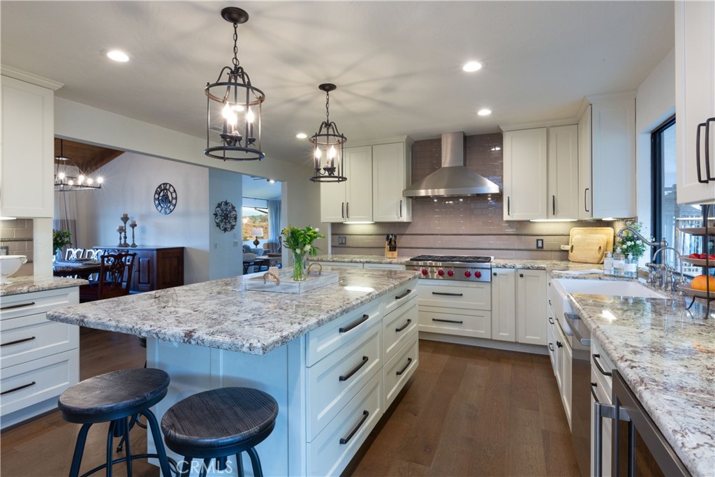 2509 Valerie Drive Fallbrook, CA 92028 - Photo 18 of 70 Gourmet kitchen and top of the line appliances