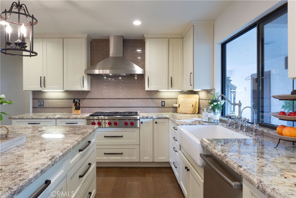 2509 Valerie Drive Fallbrook, CA 92028 - Photo 21 of 70 a kitchen with a stove and a sink