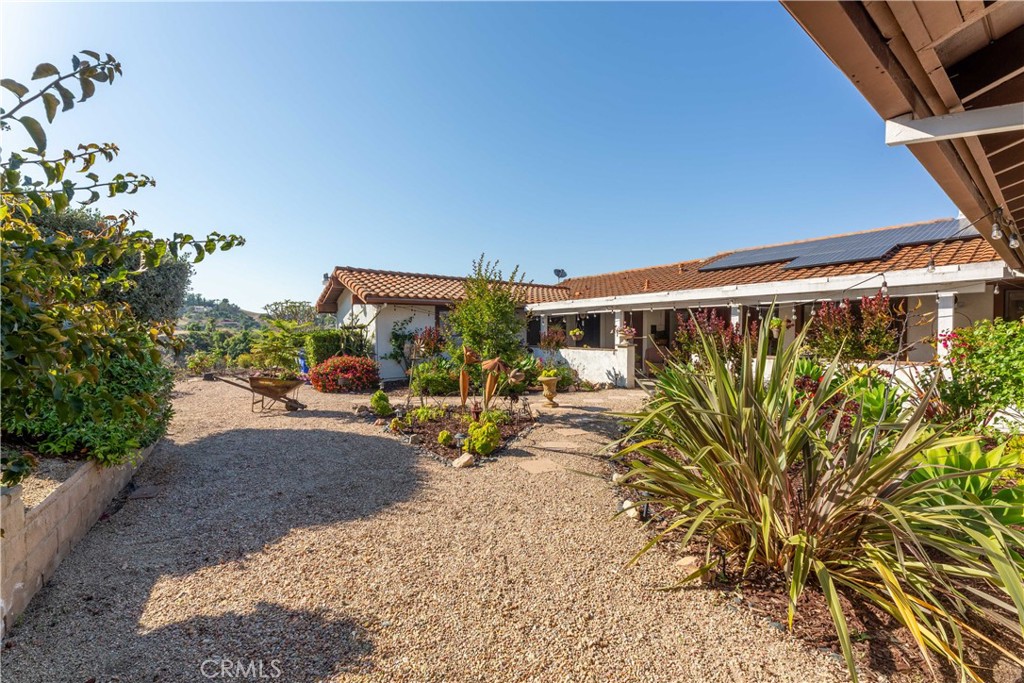 2509 Valerie Drive Fallbrook, CA 92028 - Photo 66 of 70 View from carport