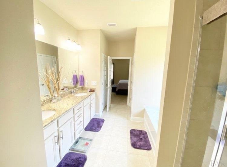 6028 Rinoak Court Pace, FL 32571 - Photo 2 of 24 Gallery Image 2