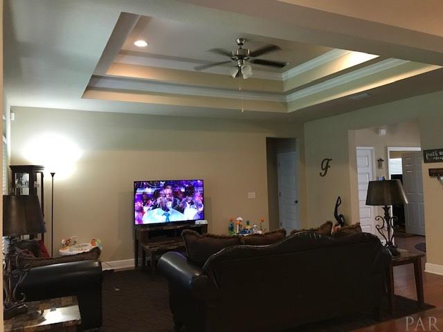 6028 Rinoak Court Pace, FL 32571 - Photo 6 of 24 Gallery Image 6