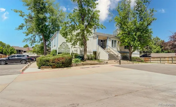 $1,499 | 12124 Melody Drive, Unit 301, Denver, CO 80234