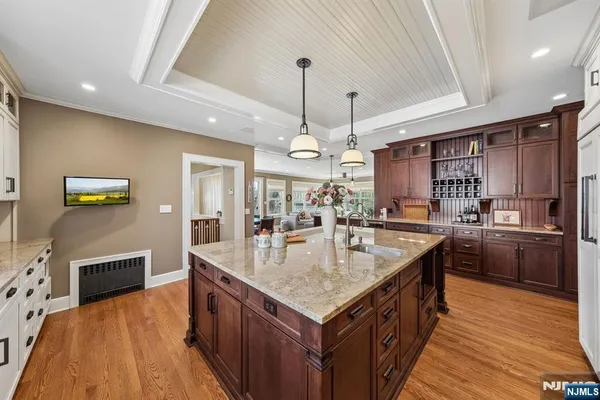 $2,495,000 | 108 Maplewood Avenue, Maplewood, NJ 07040