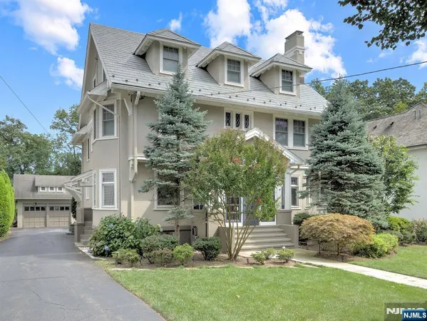 $2,495,000 | 108 Maplewood Avenue, Maplewood, NJ 07040