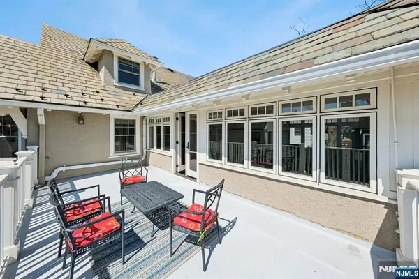 $2,495,000 | 108 Maplewood Avenue, Maplewood, NJ 07040