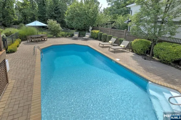 $2,495,000 | 108 Maplewood Avenue, Maplewood, NJ 07040