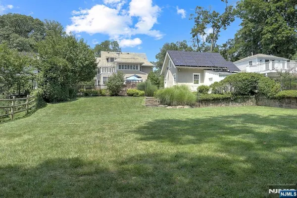 $2,495,000 | 108 Maplewood Avenue, Maplewood, NJ 07040