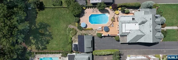 $2,495,000 | 108 Maplewood Avenue, Maplewood, NJ 07040