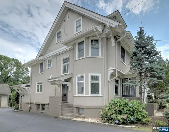 $2,495,000 | 108 Maplewood Avenue, Maplewood, NJ 07040