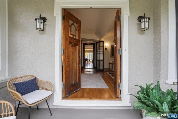 $2,495,000 | 108 Maplewood Avenue, Maplewood, NJ 07040