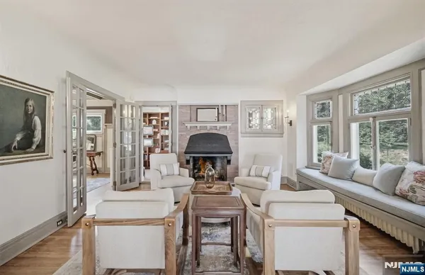 $2,495,000 | 108 Maplewood Avenue, Maplewood, NJ 07040