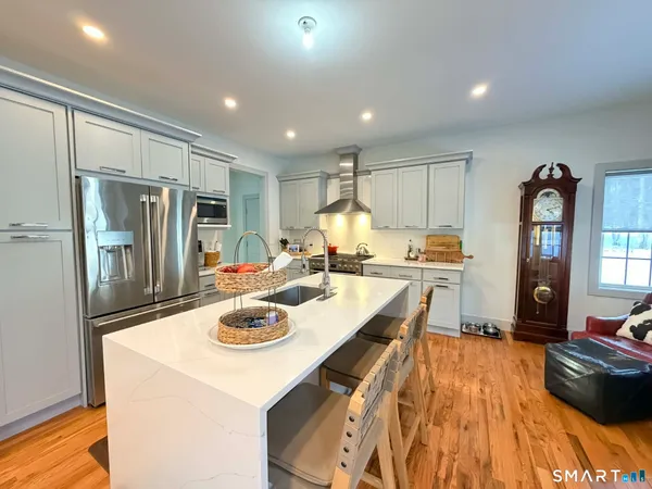 $4,500 | 42 River Road, New Milford, CT 06776