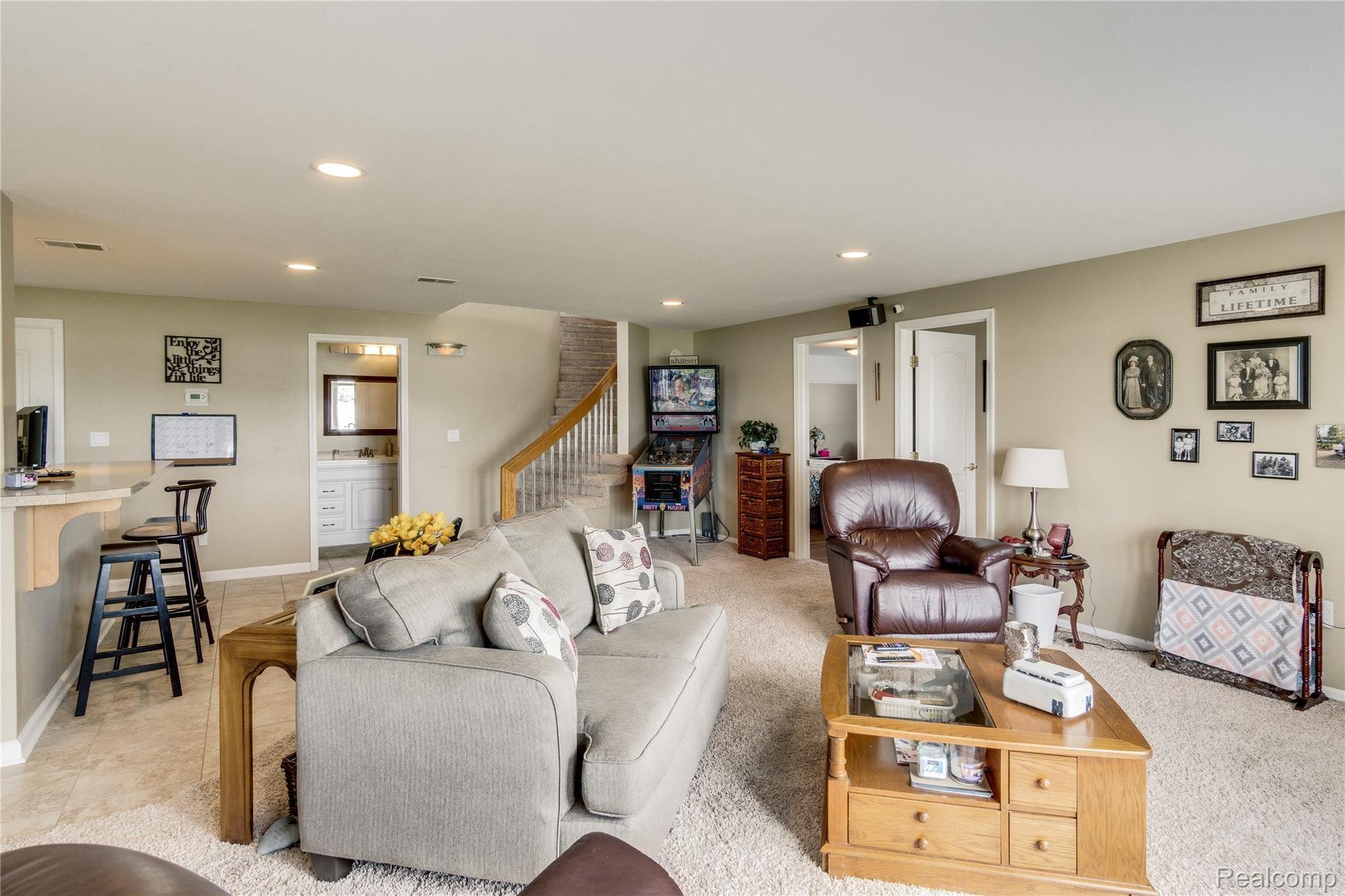 7213 Lobdell Road Linden, MI 48451 - Photo 26 of 53 Interiors (38 of 64).jpg