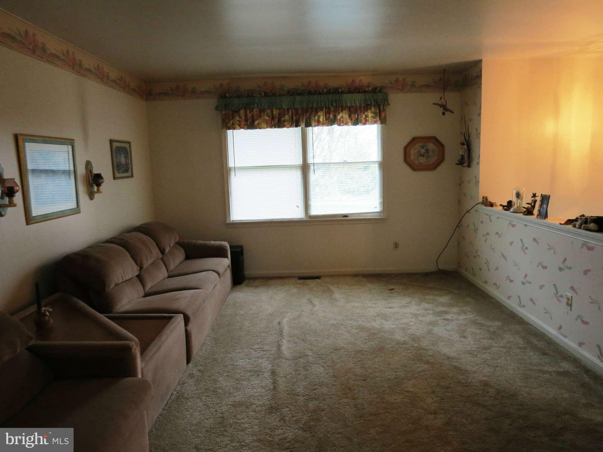 1188 Stone Road Westminster, MD 21158 - Photo 19 of 27 Living Room
