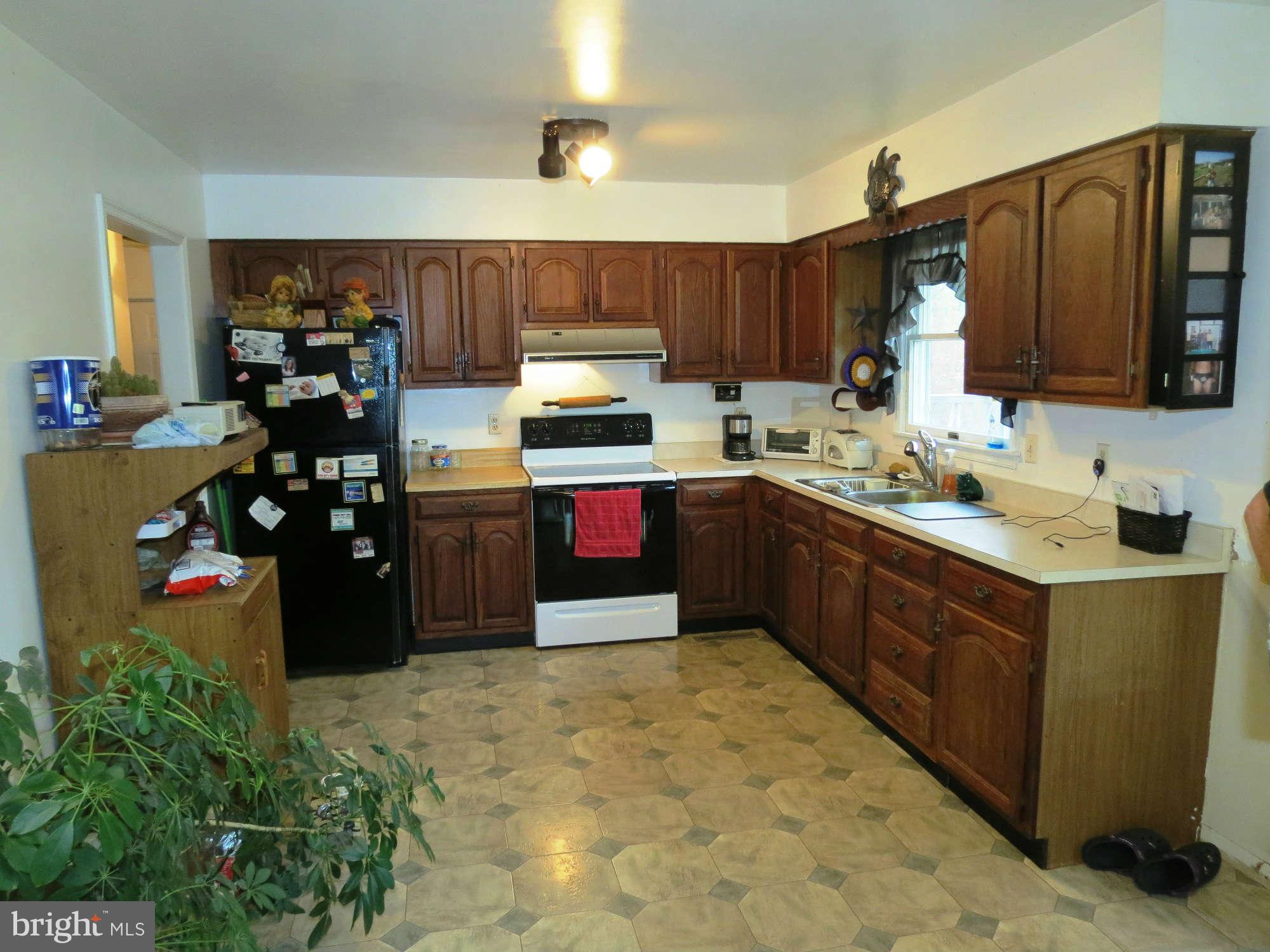 1188 Stone Road Westminster, MD 21158 - Photo 21 of 27 Kitchen