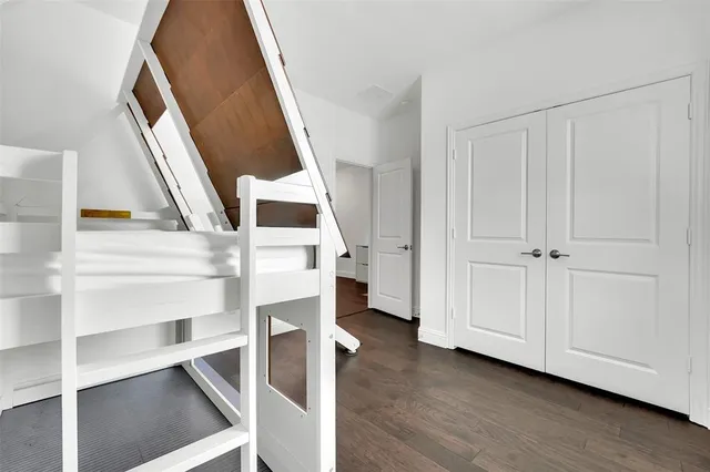 a view of entryway with wooden floor