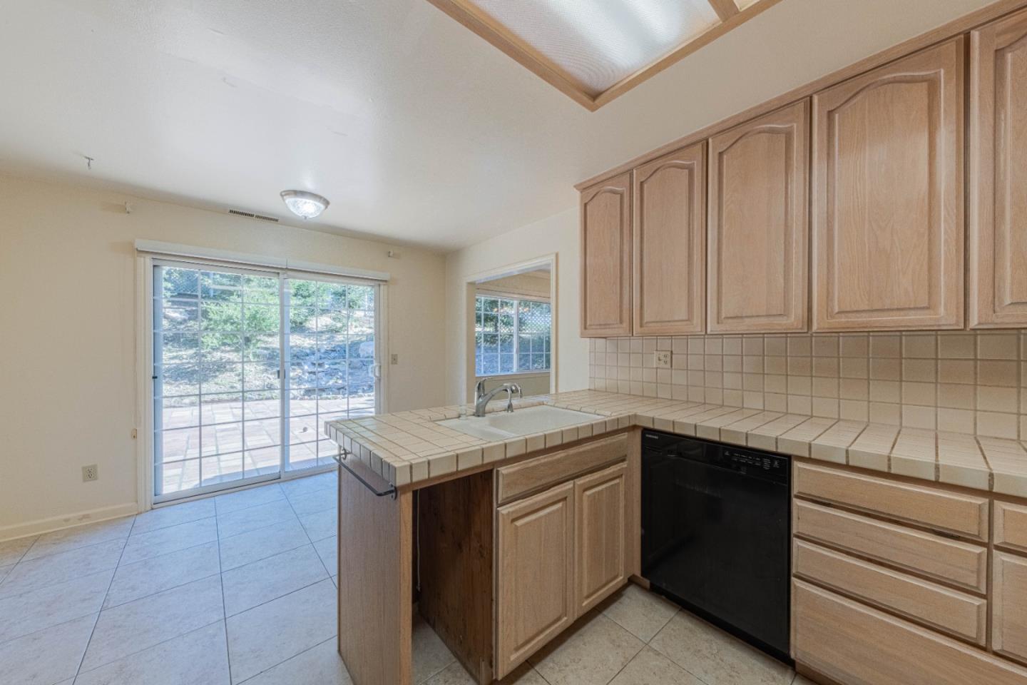 17967 Berta Canyon Road Salinas, CA 93907 - Photo 12 of 36
