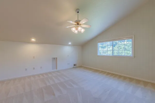 $4,450 | 17967 Berta Canyon Road, Salinas, CA 93907