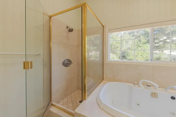 $4,450 | 17967 Berta Canyon Road, Salinas, CA 93907