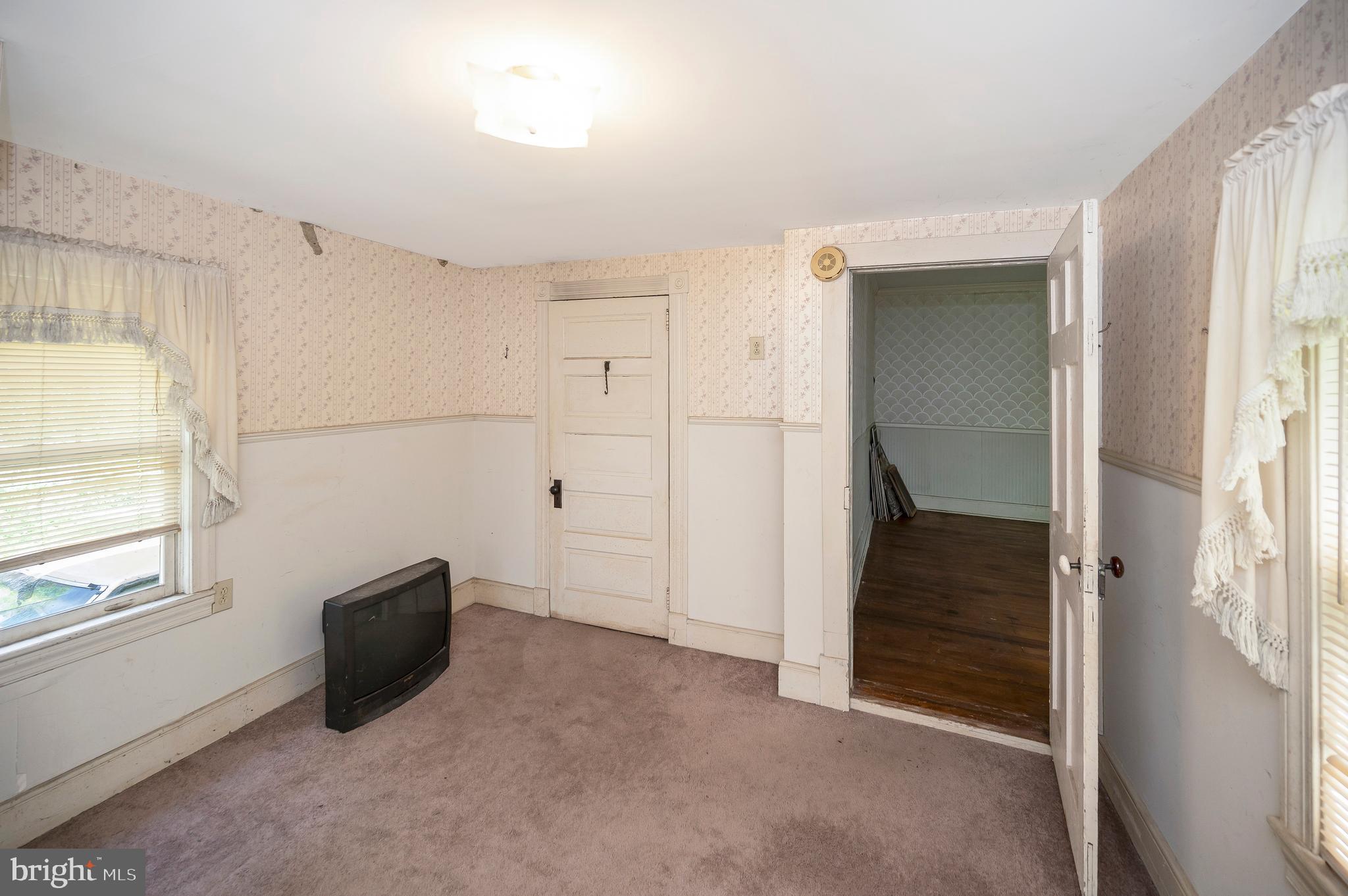 1385 Willis Proffitt Road Mineral, VA 23117 - Photo 33 of 46 Main level bedroom 4