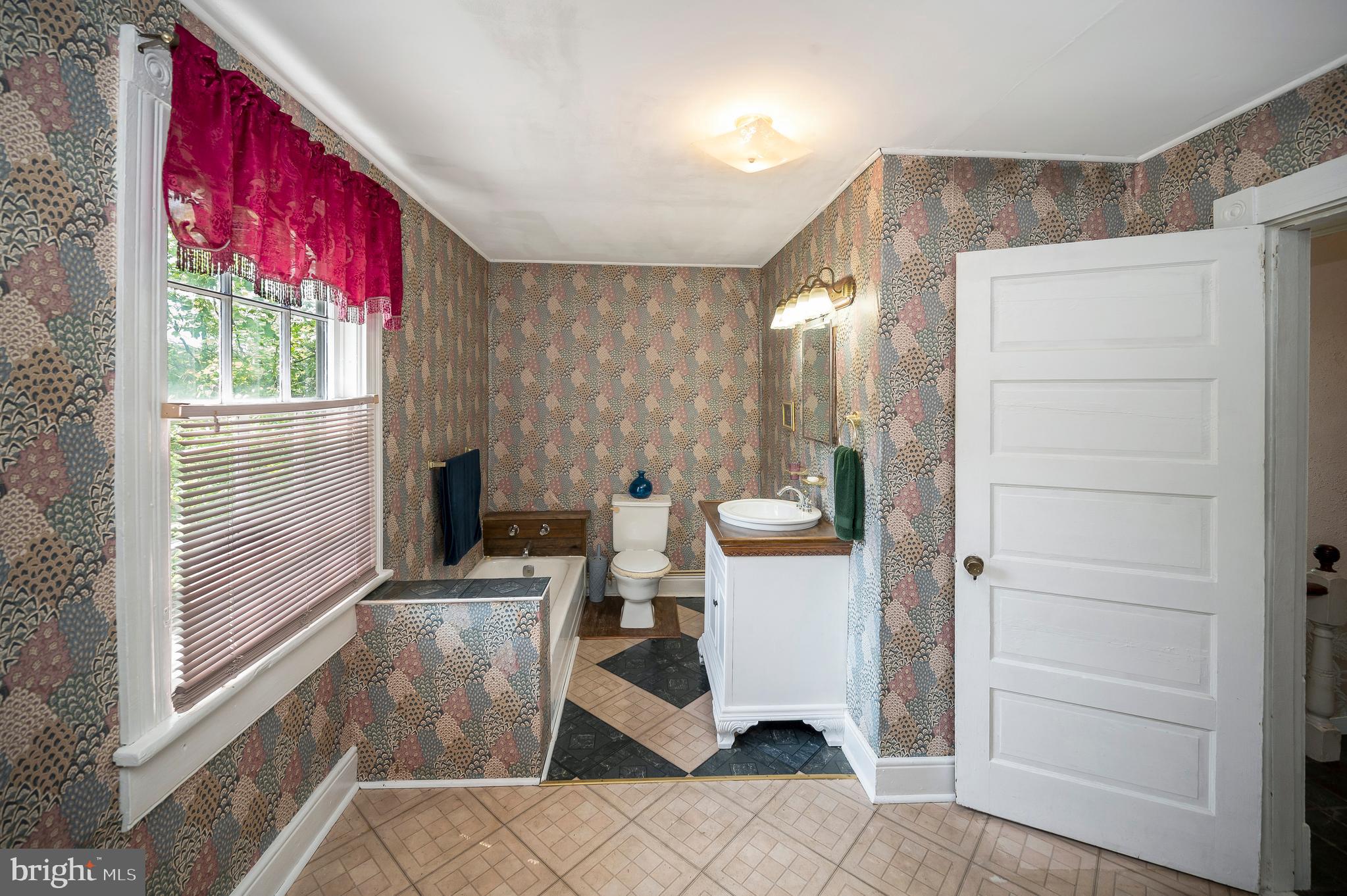 1385 Willis Proffitt Road Mineral, VA 23117 - Photo 39 of 46 Second floor bathroom
