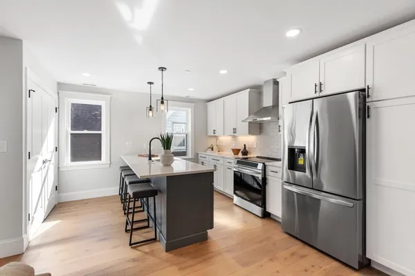 $1,050,000 | 227 Highland Avenue, Unit 3, Somerville, MA 02143