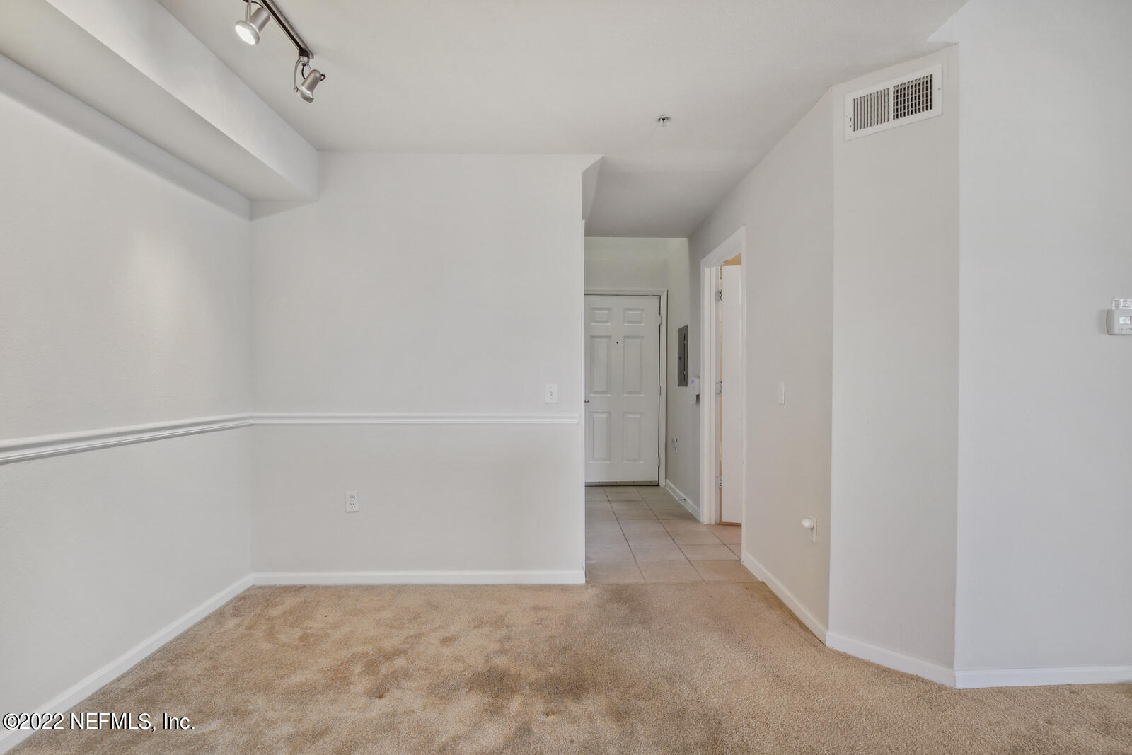8550 Touchton Road, Unit 1438 Jacksonville, FL 32216 - Photo 5 of 37 a view of an empty room