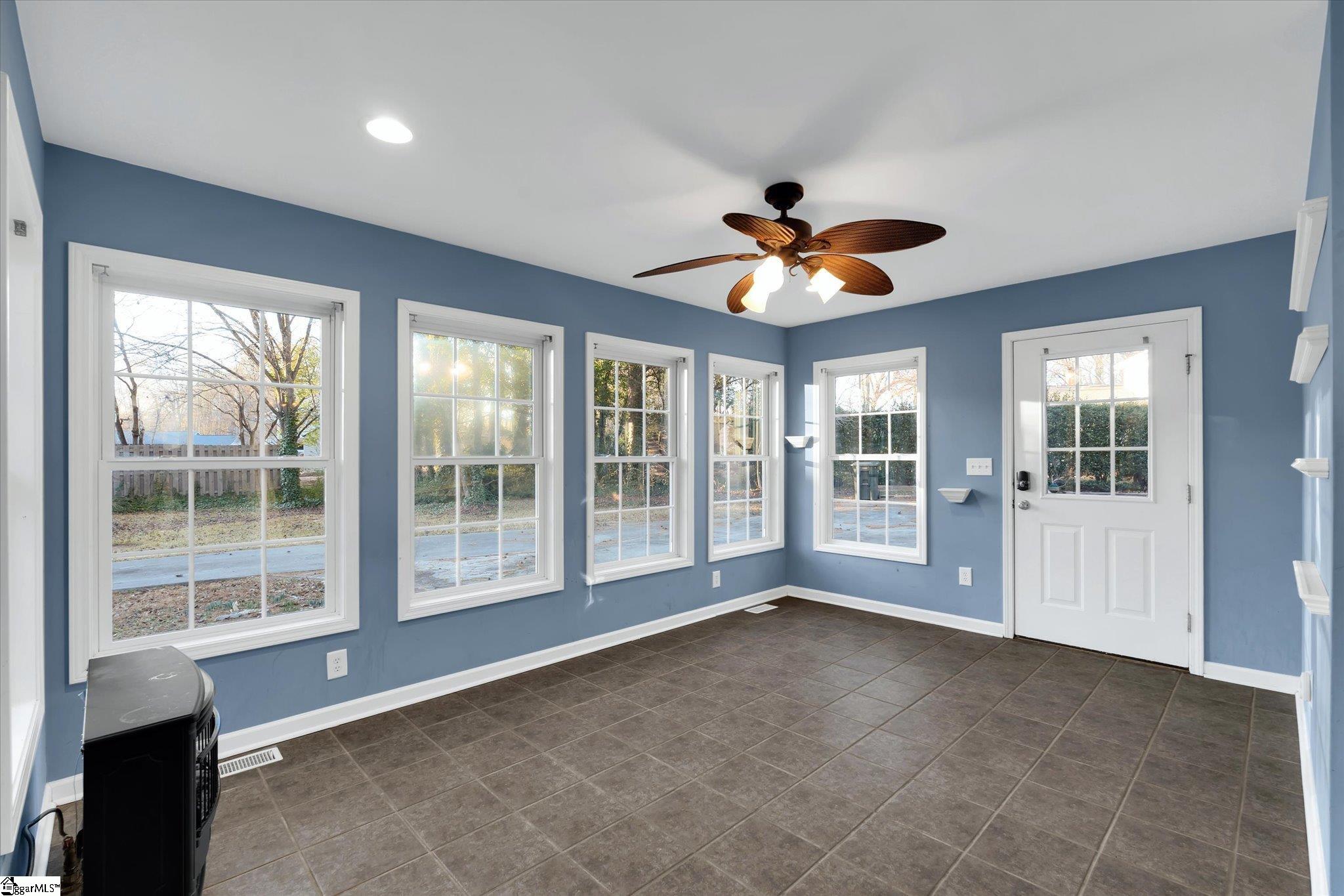 503 Laurel Road Easley, SC 29640 - Photo 28 of 33 Gallery Image 28