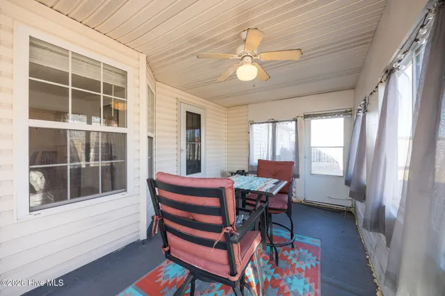 $365,000 | 806 Valley Forge Court, Wilmington, NC 28411