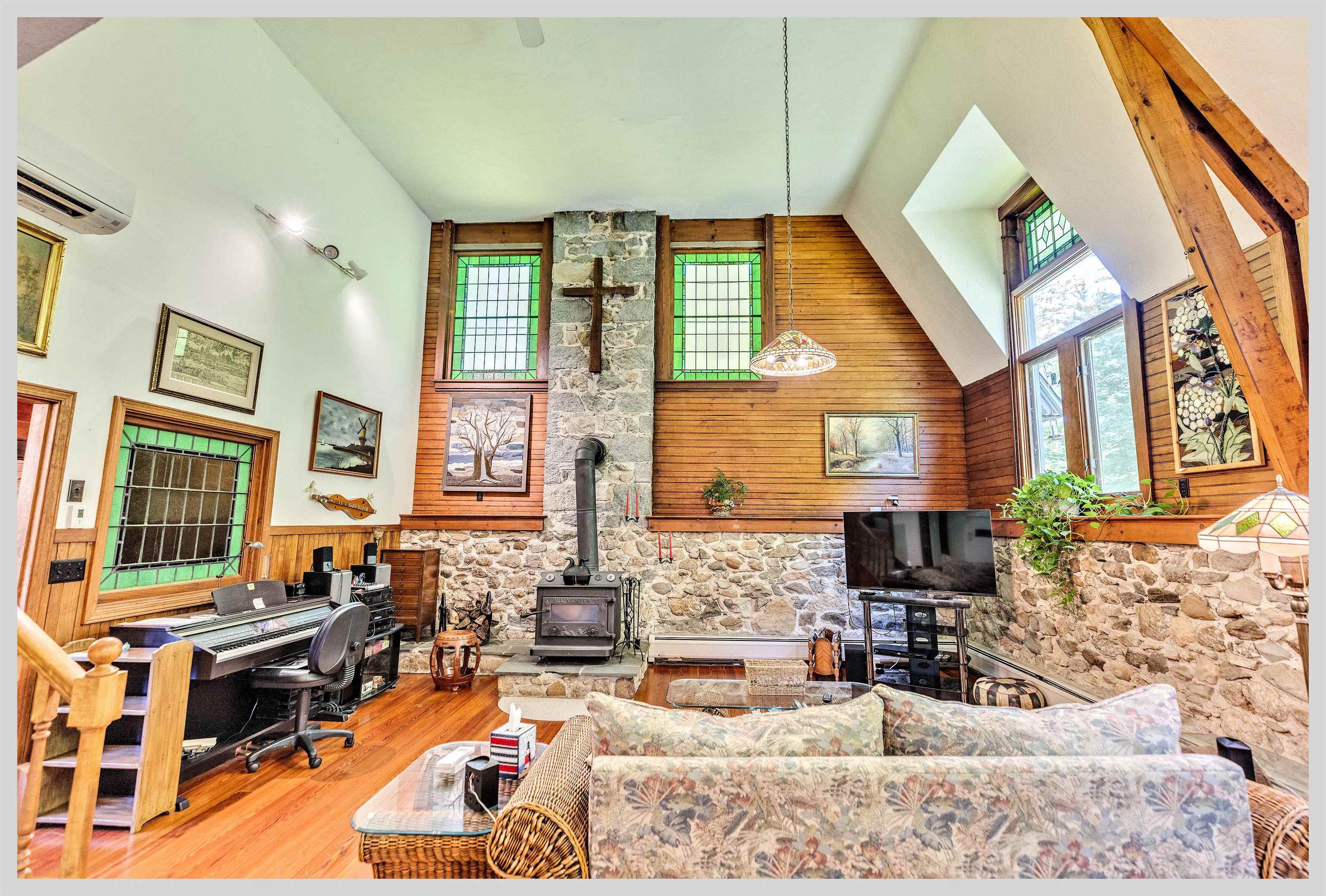 135 Shepard Hill Road Holderness, NH 03245 - Photo 19 of 60