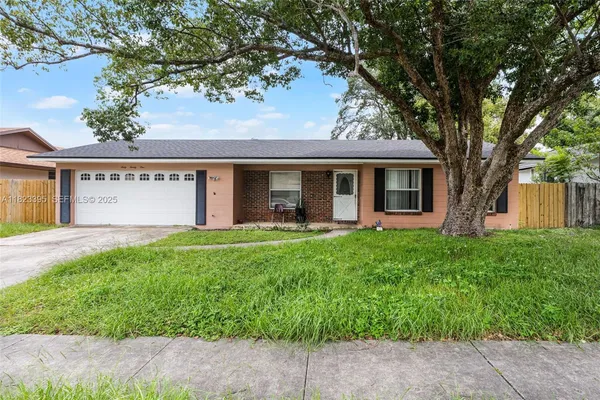 $395,000 | 6021 Wedgewood Circle, Orlando, FL 32808