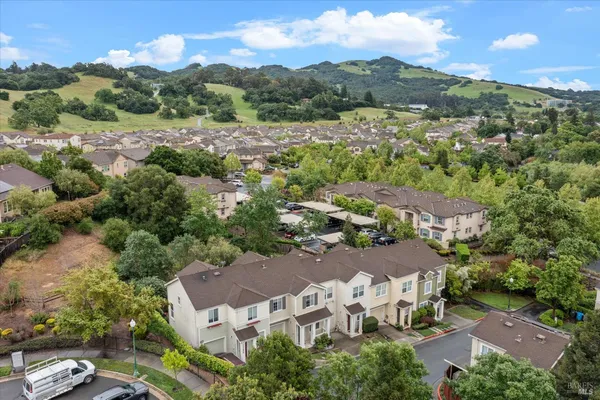 $610,000 | 2084 Cooper Drive, Santa Rosa, CA 95404