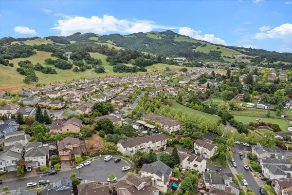 $610,000 | 2084 Cooper Drive, Santa Rosa, CA 95404