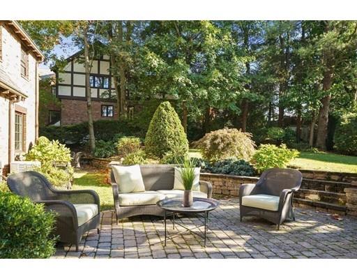 94 Shaw Road Brookline, MA 02467 - Photo 26 of 28 Gallery Image 26