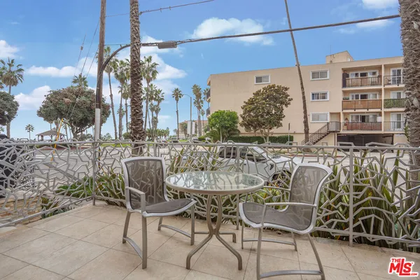 $4,950 | 2101 Ocean Avenue, Unit 3, Santa Monica, CA 90405