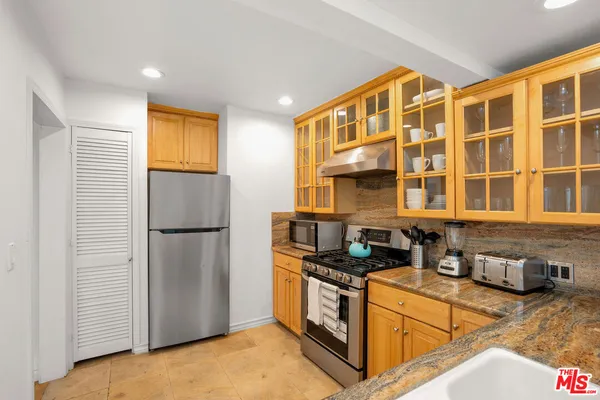 $4,950 | 2101 Ocean Avenue, Unit 3, Santa Monica, CA 90405
