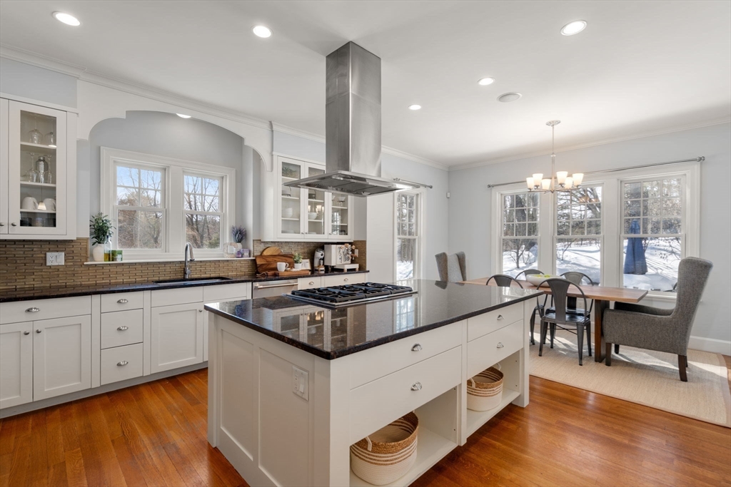 545 Concord Road Sudbury, MA 01776 - Photo 4 of 37