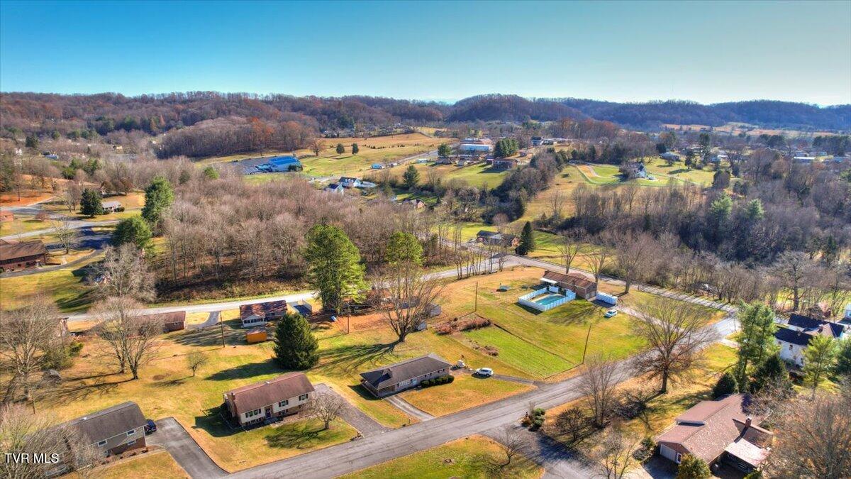 225 Mandan Road Kingsport, TN 37664 - Photo 104 of 126 110-225_Mandan-59