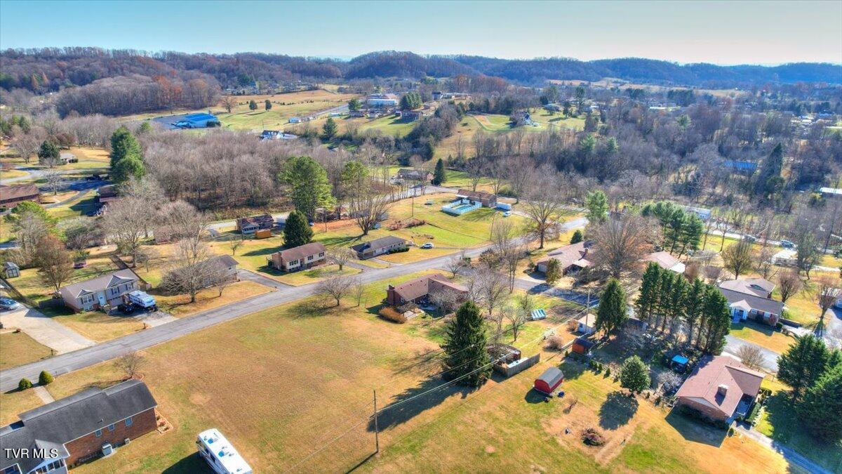 225 Mandan Road Kingsport, TN 37664 - Photo 110 of 126 121-225_Mandan-72