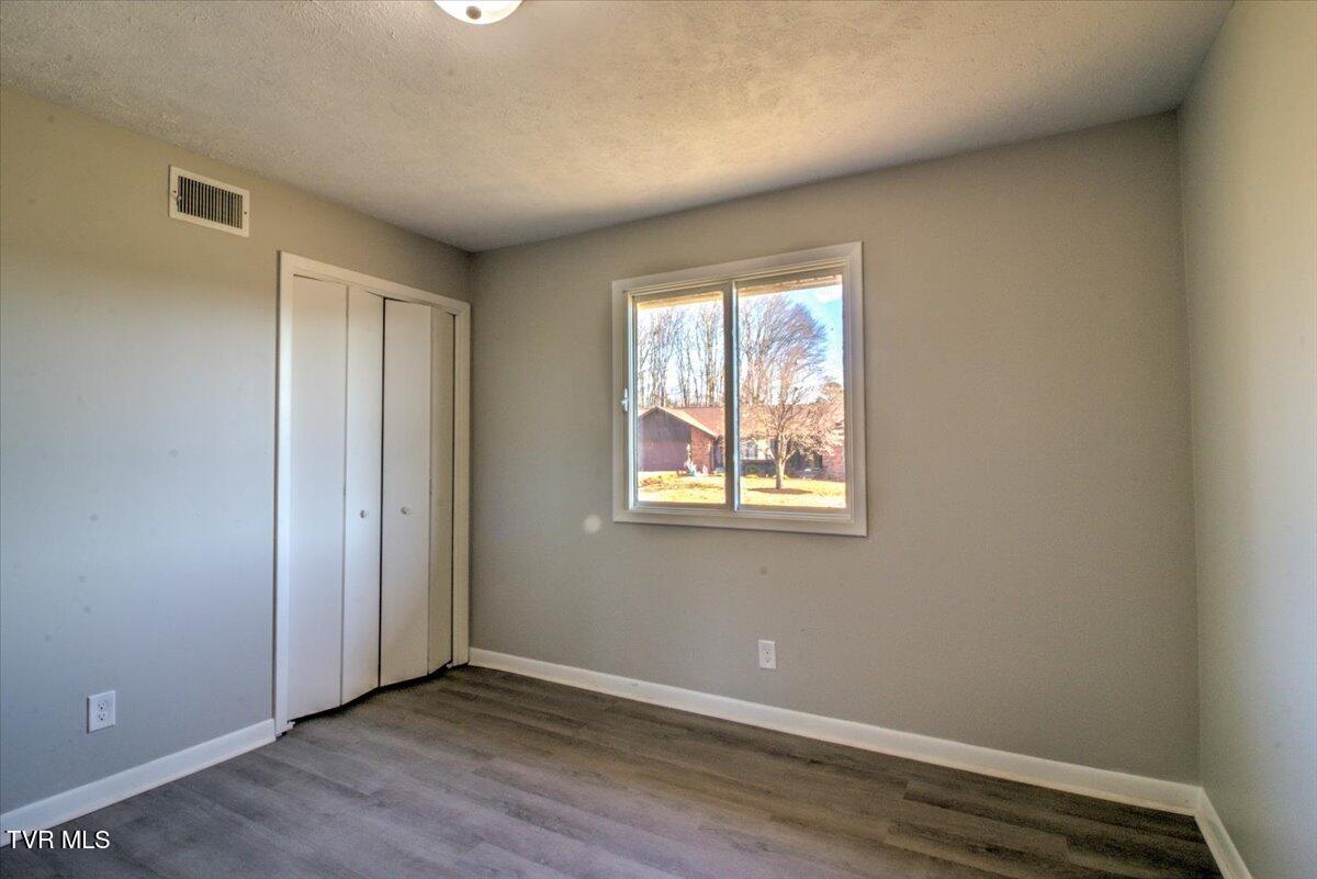 225 Mandan Road Kingsport, TN 37664 - Photo 32 of 126 033-225_Mandan-121